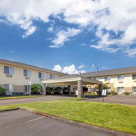 Comfort Suites Near Vancouver Mall Dış mekan fotoğraf