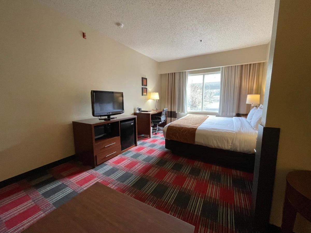 Comfort Suites Near Vancouver Mall Dış mekan fotoğraf