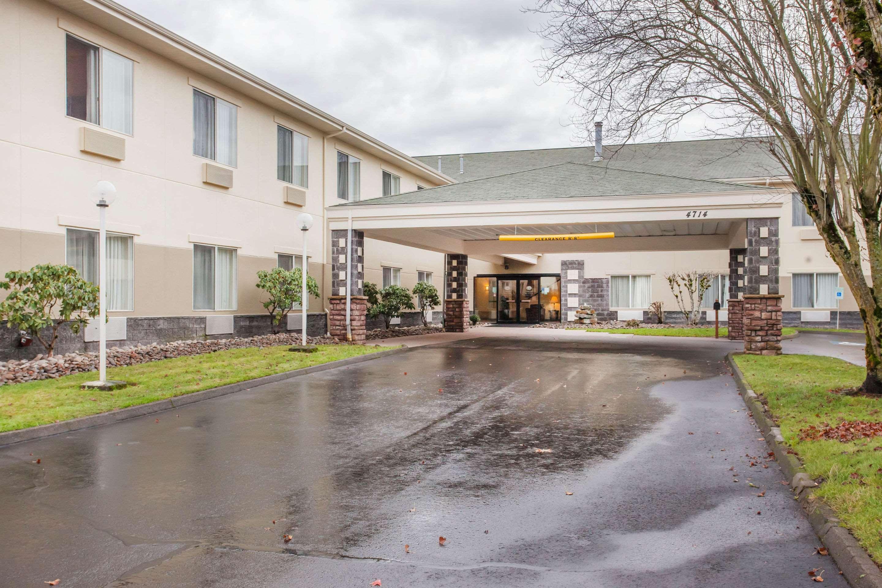 Comfort Suites Near Vancouver Mall Dış mekan fotoğraf