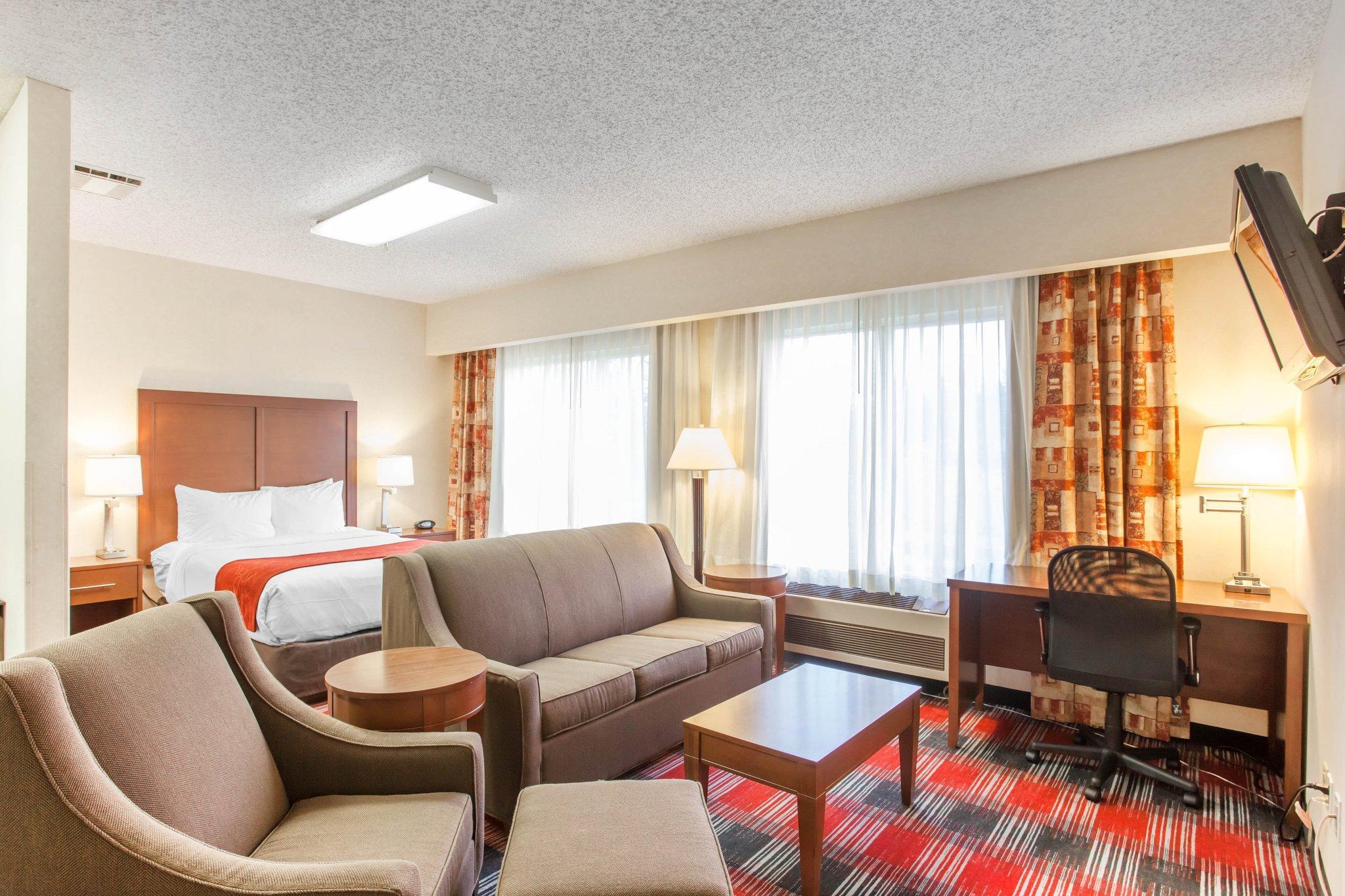 Comfort Suites Near Vancouver Mall Dış mekan fotoğraf