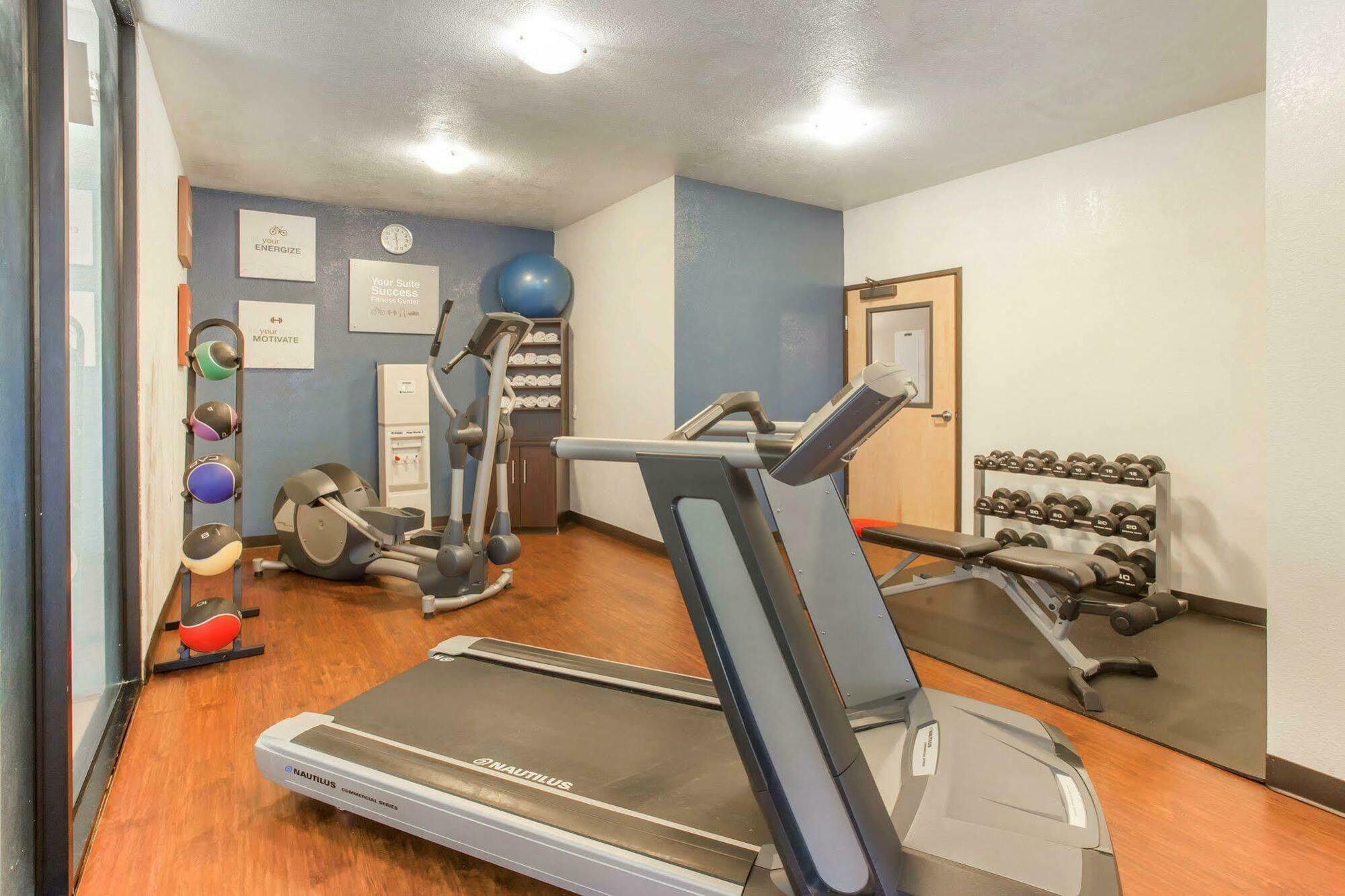 Comfort Suites Near Vancouver Mall Dış mekan fotoğraf